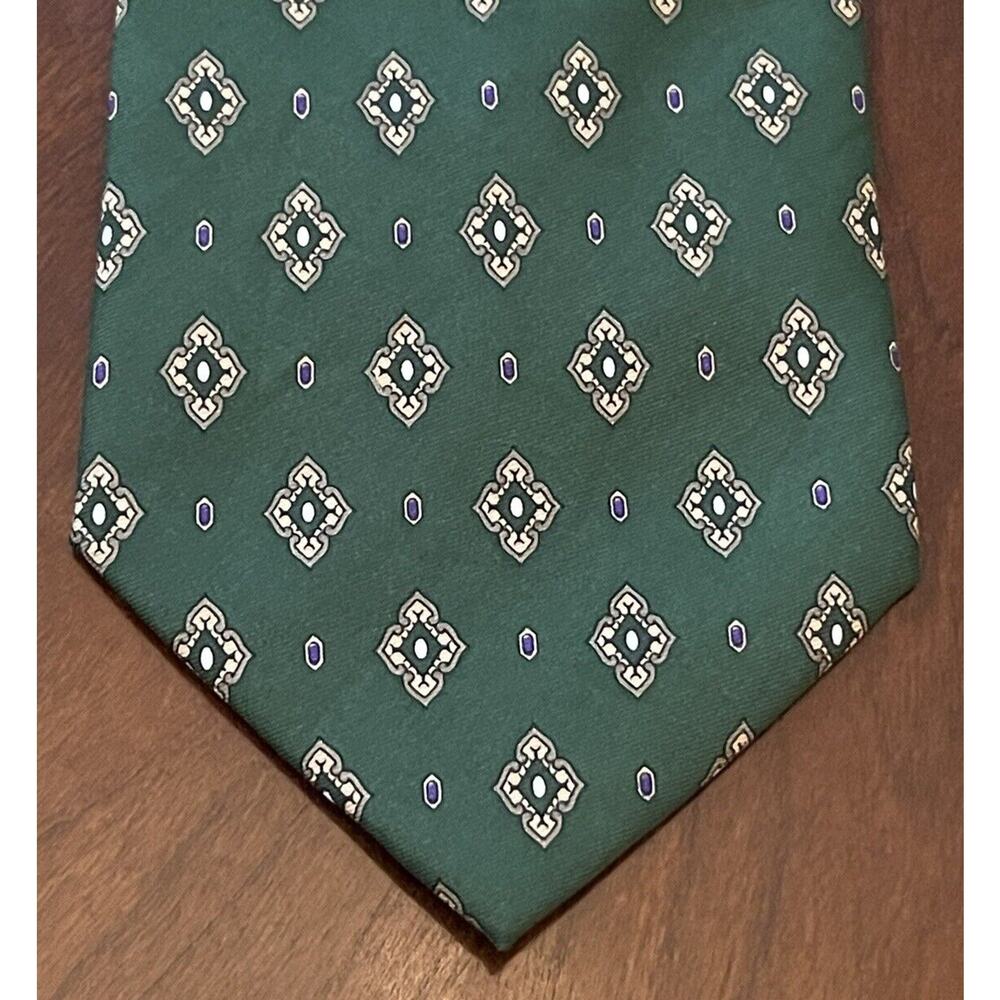 Christian Pelini Green Hand Made 100% Rayon Men’s Neck Tie Made In China